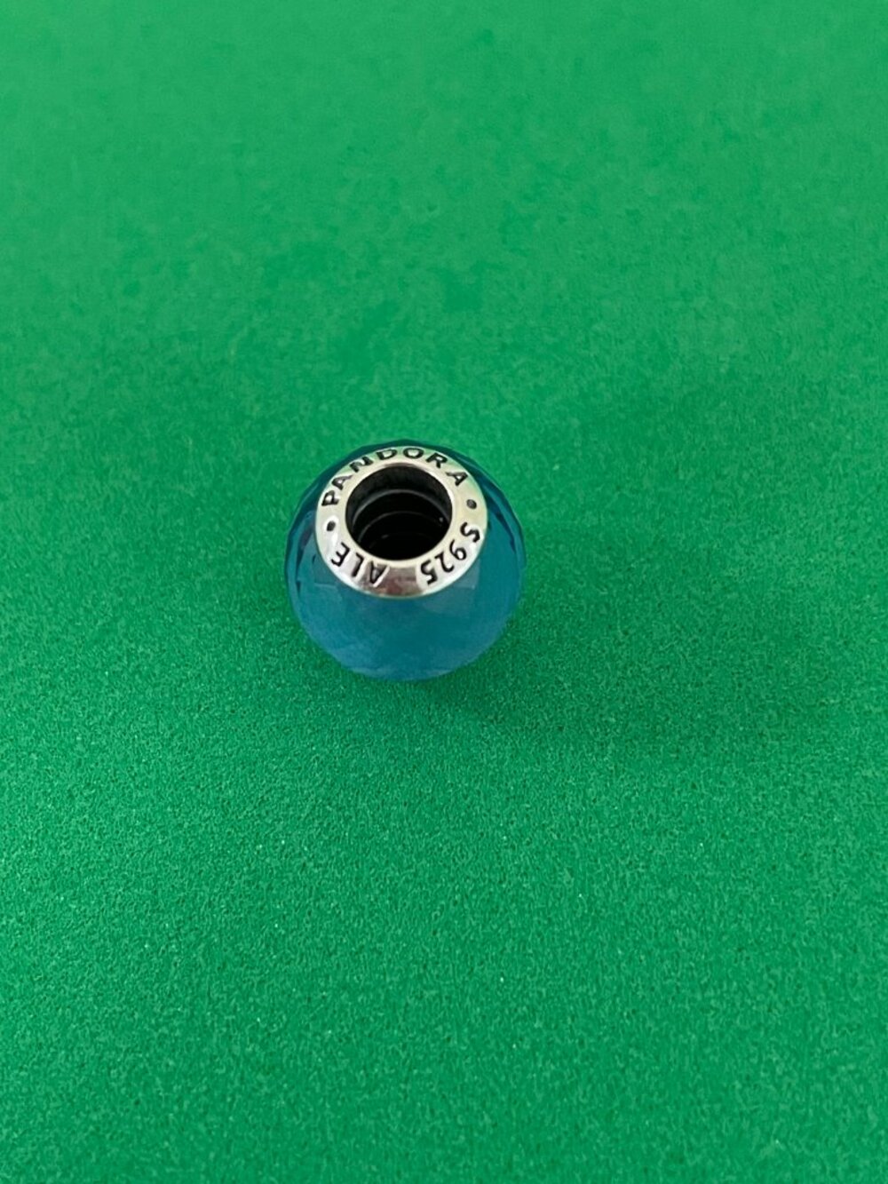 Authentic NEW! AUTHENTIC PANDORA Geometric Facets with Sky Blue Crystal Charm - Picture 3 of 5